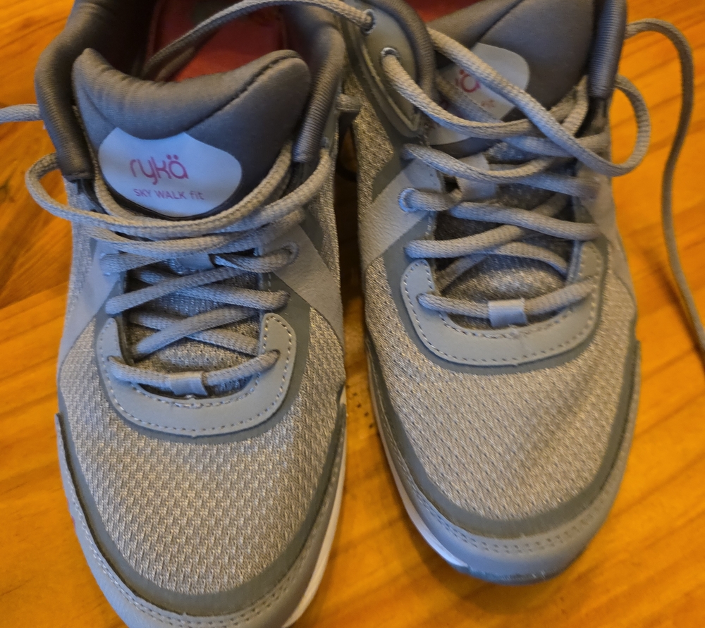 Ryko  Light Gray Lace-Up Sneakers